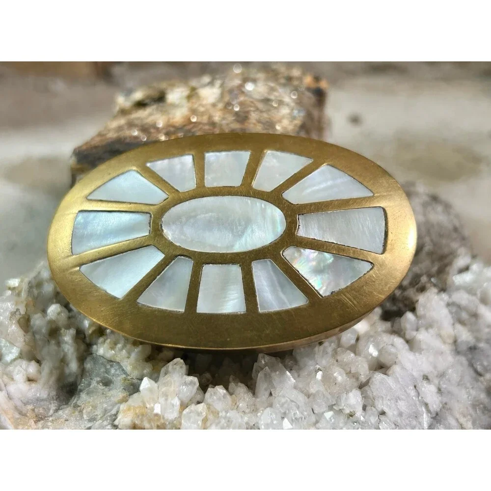 Vintage Brass Mother of Pearl inlay Pill Box beautiful